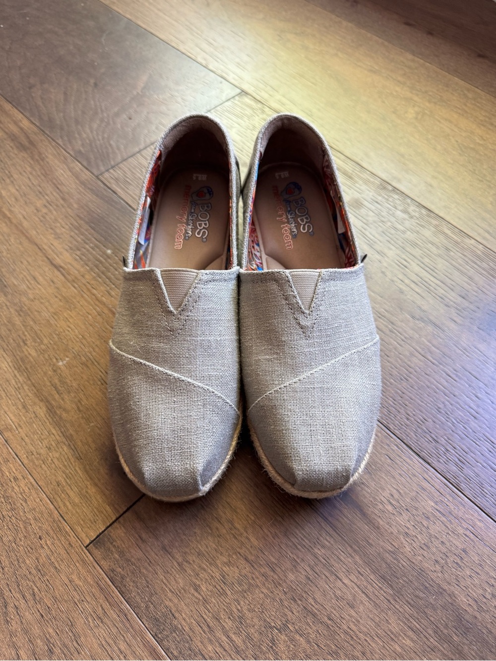 Skechers BOBS Memory Foam Espadrille Slip On Shoes Taupe Linen Women’s 8.5